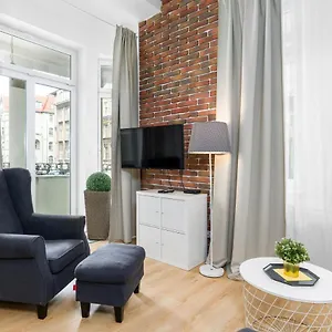  Apartament Mtp Chełmońskiego By Renters